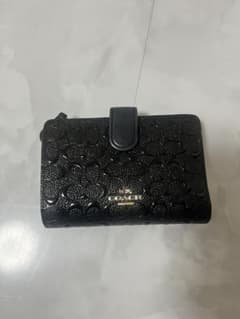COACH ブラック 二つ折り財布のサムネイル