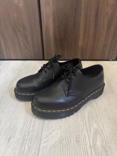 Dr.Martensドクターマーチン3ホールブラックレザー厚底シューズのサムネイル