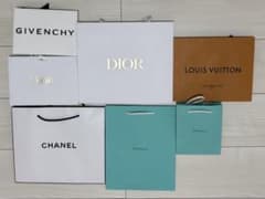 ショップ袋　LOUIS VUITTON.Tiffany.DIOR.CHANEL等のサムネイル