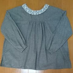 サマンサモスモス ☆美品☆ブラウスのサムネイル