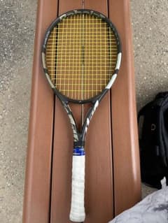 中折れ品？Babolat Pure Drive WIMBLEDON - メルカリ