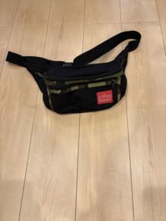 Manhattan Portage ショルダーバッグ ブラック/カモフラージュのサムネイル