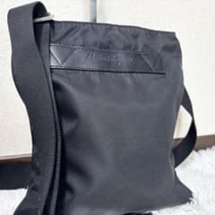格安✨フェラガモ ショルダーバッグ サコッシュ ナイロン 斜め掛け 