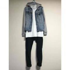 春の全身コーデセット TOPMAN H&M HOLLISTERのサムネイル