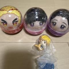 アニメキャラクター カプセルトイ 4個セットのサムネイル