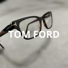【美品】TOM FORD トムフォード メガネフレーム　ダテメガネのサムネイル