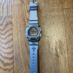 CASIO 腕時計 G-SHOCKのサムネイル