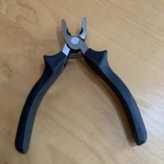 ねじプライヤー スプリング付き 工具のサムネイル