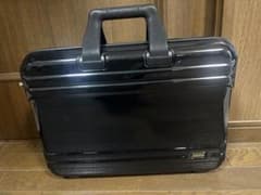 【新品未使用】ZERO HALLIBURTON アタッシュケース ブラックのサムネイル