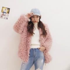 モコモコアウターのサムネイル