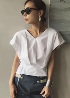 Min様専用　♡ ameri vintage 2way ブラウス　♡のサムネイル