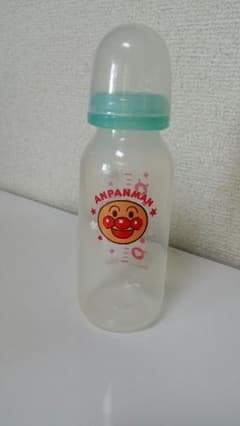 アンパンマン哺乳瓶　240mlのサムネイル