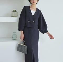 【新品未使用】卒業式＊入学式　ネイビー セットアップスーツのサムネイル