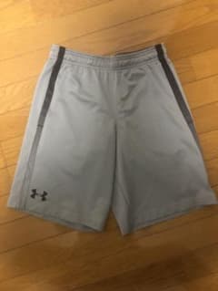 ハーフパンツ アンダーアーマーのサムネイル