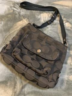 COACH  コーチ　ショルダーバッグ　黒のサムネイル