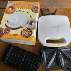 ドーナツメーカー、ホットサンドメーカー、ワッフルメーカーのサムネイル