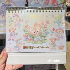 上海ディズニー 2026年 ダッフィーフレンズ卓上カレンダー - メルカリ