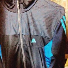 adidasスポーツジャージのサムネイル