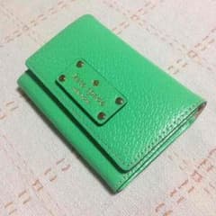 ケイトスペード パスケースのサムネイル