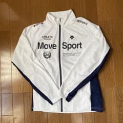 ムーブスポーツ　デサント　ウエアのサムネイル