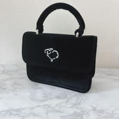 the virgins bijou velvet hand bag - メルカリ