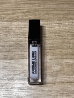Givenchy Prisme Skin-Caring Correctorのサムネイル