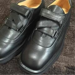 BALLY   新品  オシャレなシューズのサムネイル