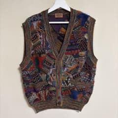 Missoni ベスト 3D マルチカラー ニット 混糸 イタリア製 Missoni ベスト 3D マルチカラー ニット 混糸 イタリア製 - メルカリ