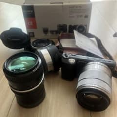 Sony NEX-5 デジタル一眼レフ カメラのサムネイル