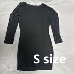 黒のレース装飾ミニワンピース Sサイズのサムネイル