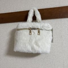 ホワイト ファー ショルダーバッグのサムネイル