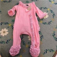 美品☆ フリフリロンパース 足付きのサムネイル