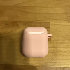 Apple AirPods エアポッズ　ワイヤレス充電ケース　第二世代のサムネイル