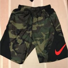 NIKE ハーフパンツのサムネイル