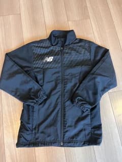 New Balance ジャンパー　140のサムネイル