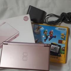 Nintendo DS Liteのサムネイル