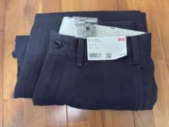 ユニクロUNIQLO ストレートチノ/リラックスフィット DARKGRAY 73のサムネイル
