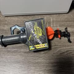 メタルファイトベイブレード 3セグランチャー アシストグリップ付き 【希少】のサムネイル