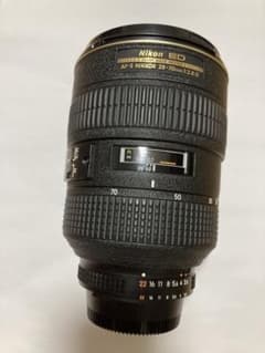 Nikon AF-S NIKKOR 28-70mm f/2.8 ED Dのサムネイル