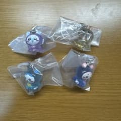 ちいかわ めじるしアクセサリー3 4種セットのサムネイル