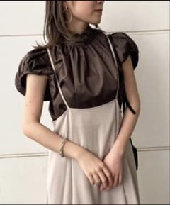SNIDEL パフスリーブ ブラウス DBRWのサムネイル