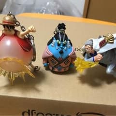 ラスカルセール中！様専用ワンピースフィギュアのサムネイル