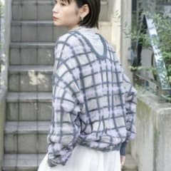 【本日まで】KBF シアーチェックフェザーニットのサムネイル