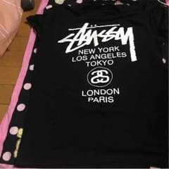 STUSSYロゴTシャツのサムネイル