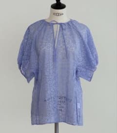 ohga 花柄ブラウス OHGA SHEER SKIPPER シアースキッパー - メルカリ