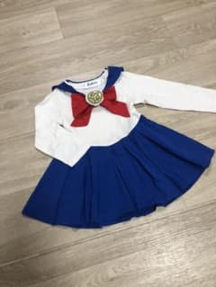 セーラームーン風ワンピースのサムネイル