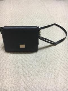 ショルダーバッグのサムネイル