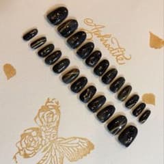 【Aphrodite】ブラック系ラメ ゴールドライン 星座ネイルチップセットのサムネイル