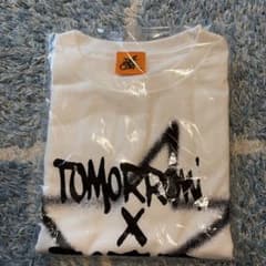 txt moacon Tシャツ 白 Mサイズ - メルカリ
