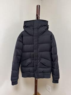 【美品】AKM ダウンジャケット ブラック Mのサムネイル